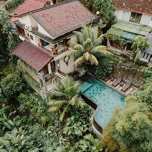 *** Hotel The Iyang Indonesia